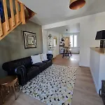 Au P'tit Bouchon - Free Parking - Duplex Apartment Reims